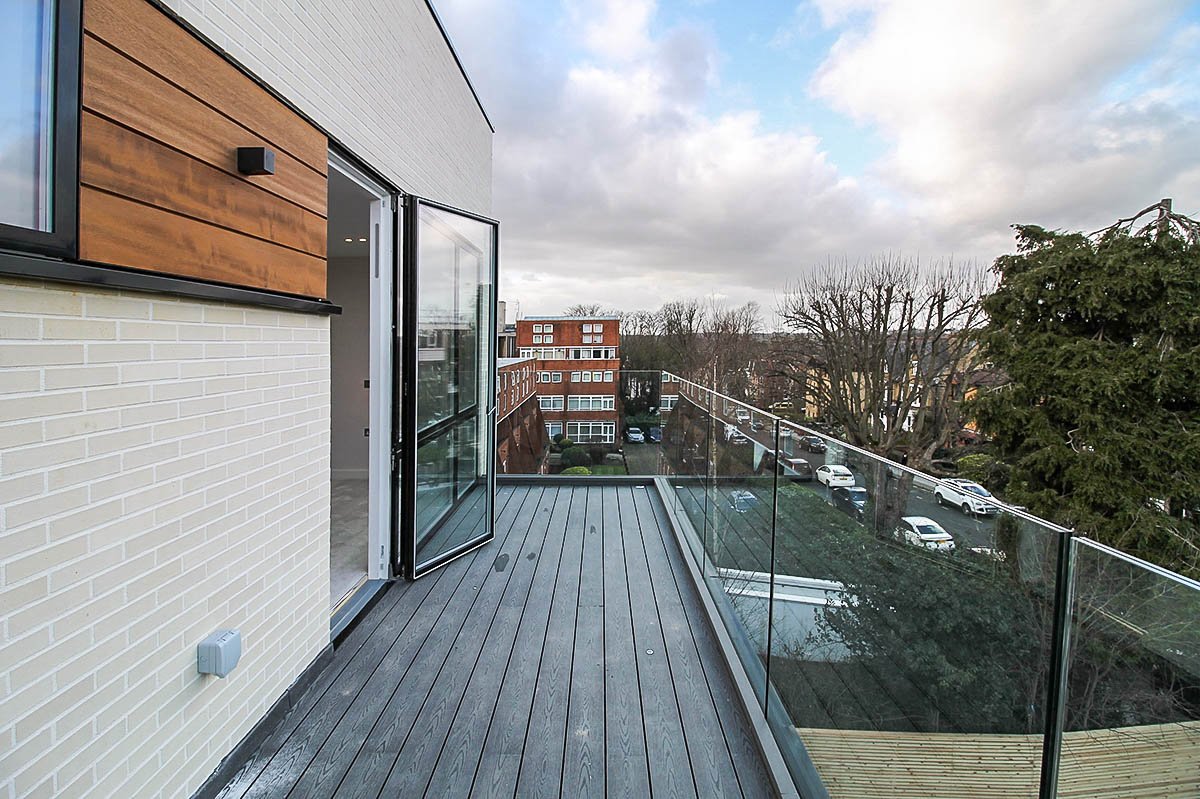 balcony Construction 55 Woodside Park Road